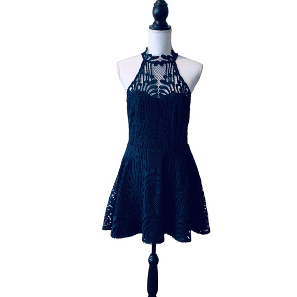 TWO SISTERS THE LABEL TARA DRESS LACE MINI DRESS IN DARK BLUE - Picture 5 of 16